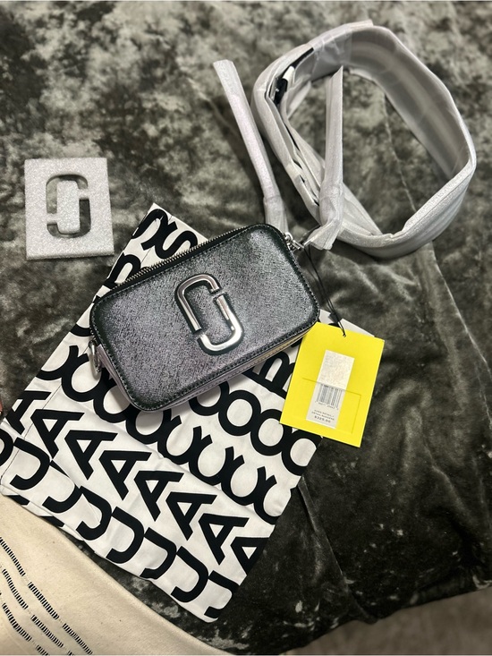 Marc Jacobs Handbags - Marc Jacobs Green multi Snapshot Crossbody Camera Bag